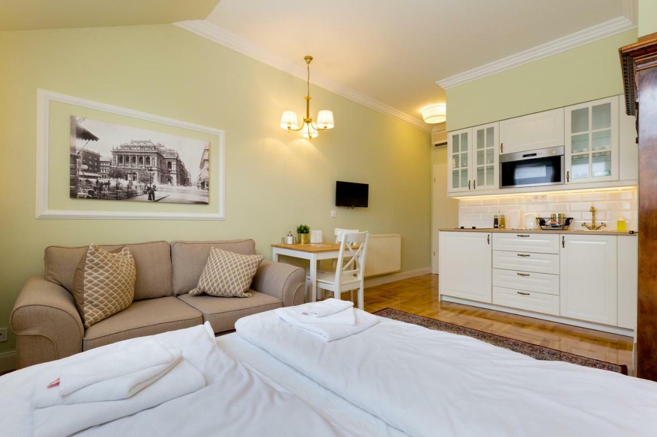 Roland Apartments Budapest Esterno foto