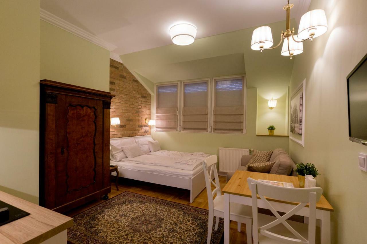 Roland Apartments Budapest Esterno foto