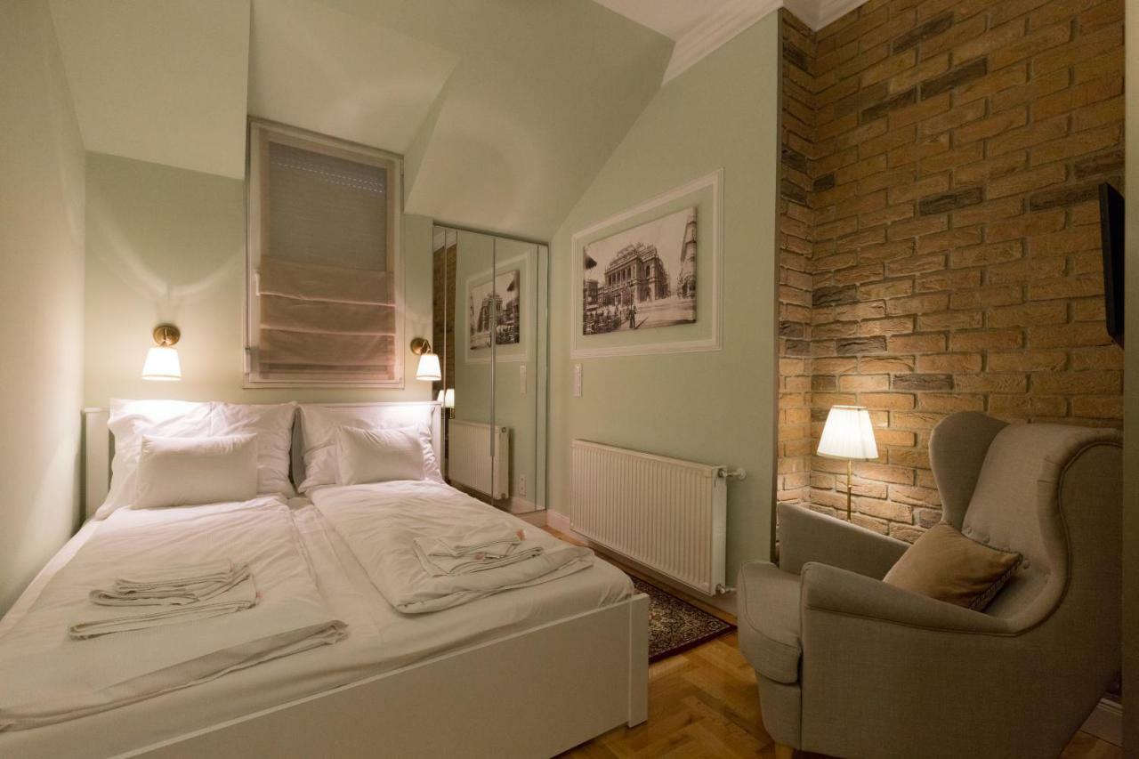 Roland Apartments Budapest Esterno foto