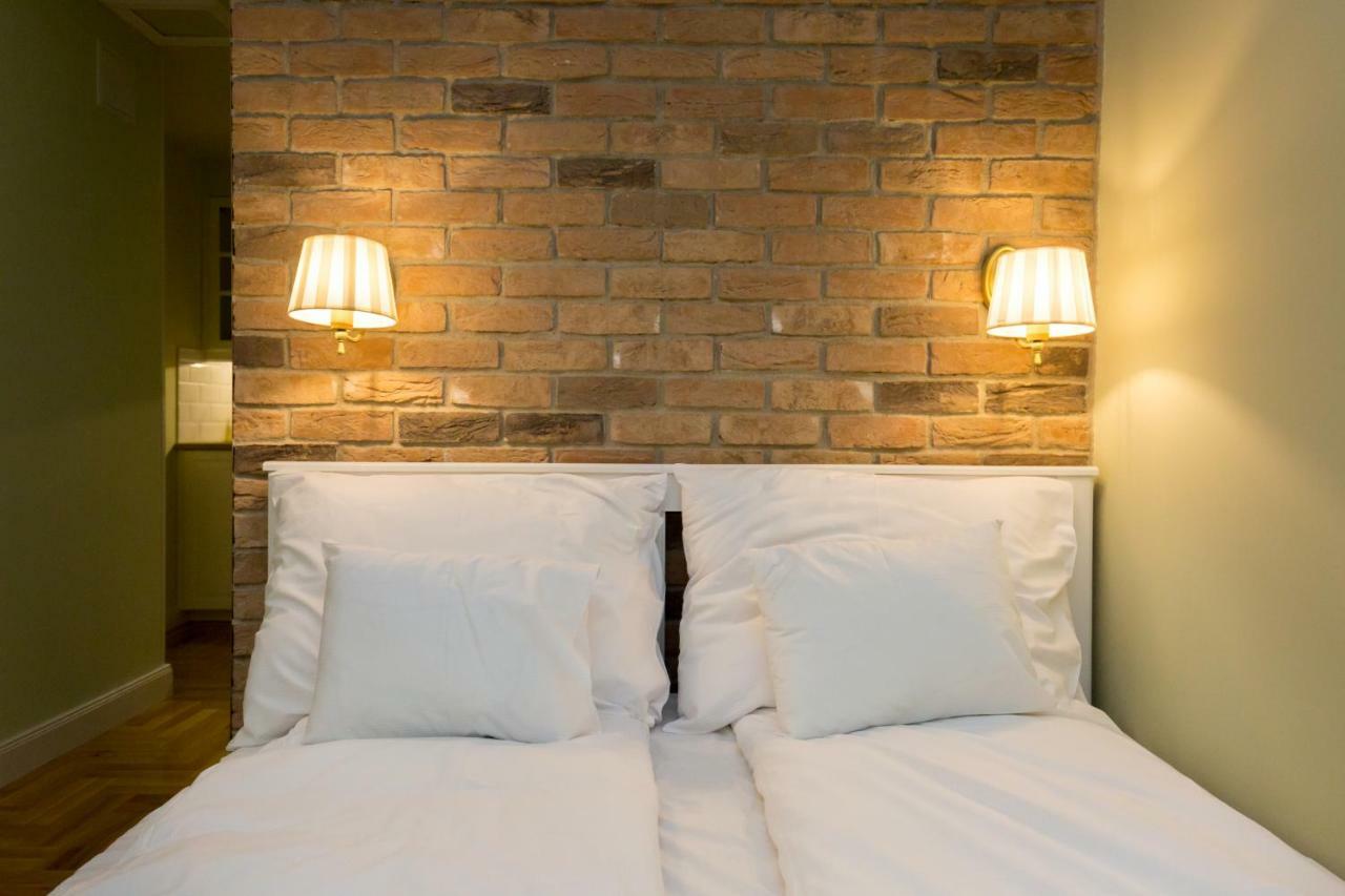 Roland Apartments Budapest Esterno foto