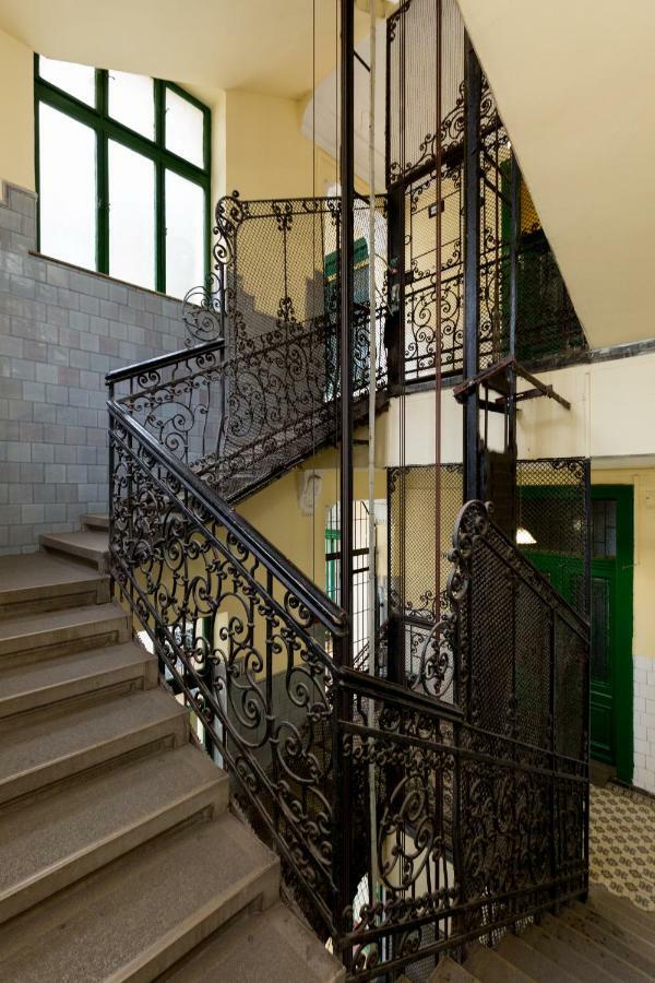 Roland Apartments Budapest Esterno foto